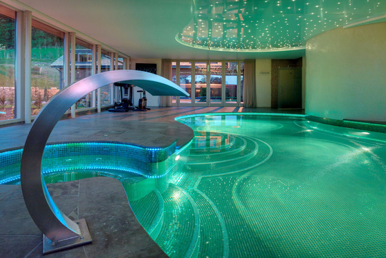 IP68 18W LED Underwater Pool Lights RGB Wall Mounted PC Cover